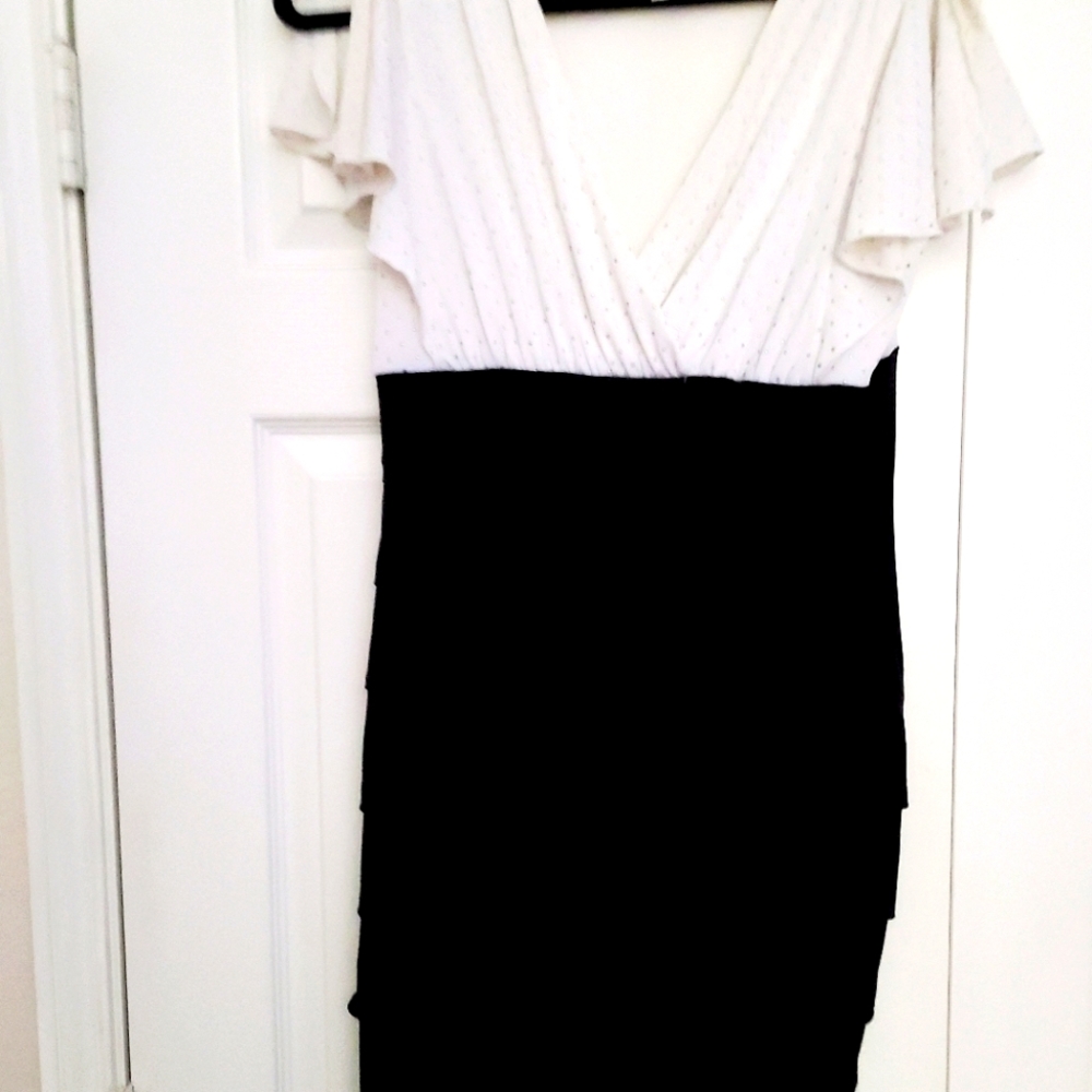 Night in the town dress